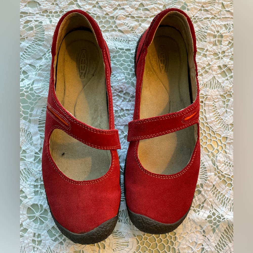 Keen Shoes, Red, Size 9.5, FINAL OFFER